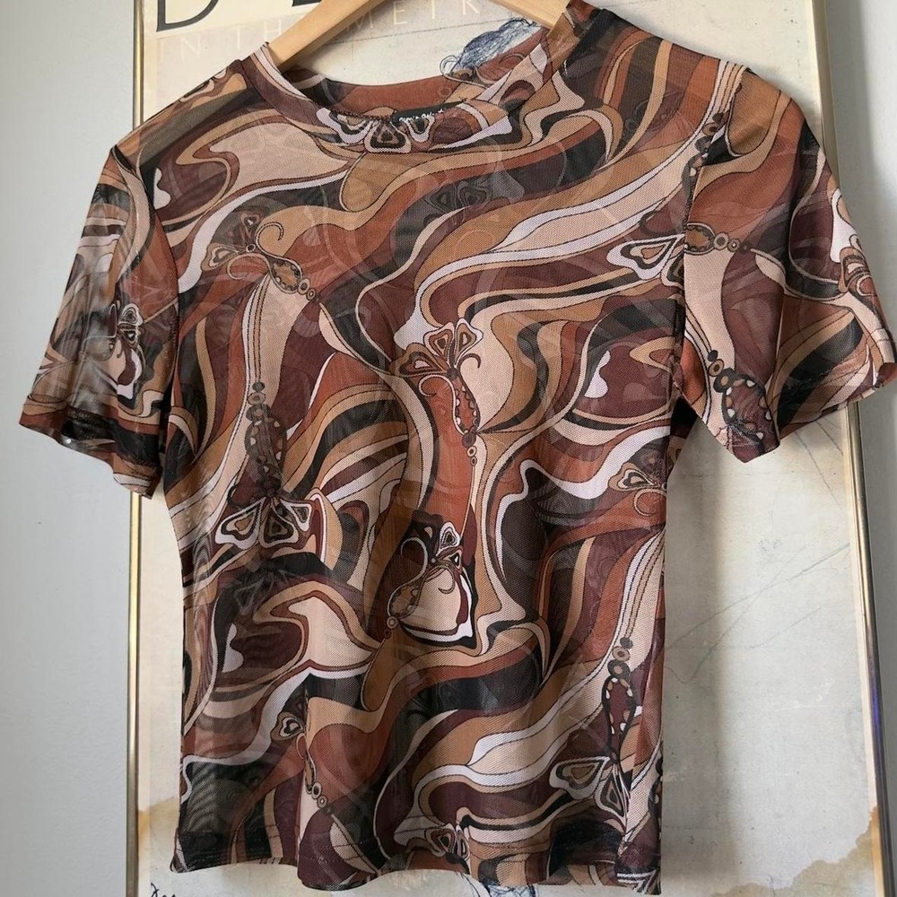 Brown‎ Fitted Abstract Swirls Butterfly Mesh Y2K Sheer Bodycon Baby Tee — Size M